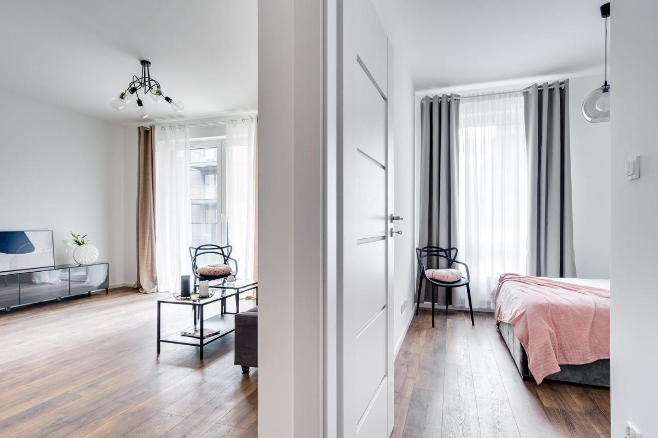 Apartament Chwaliszewo Z Balkonem - Free Parking Poznan Exterior photo